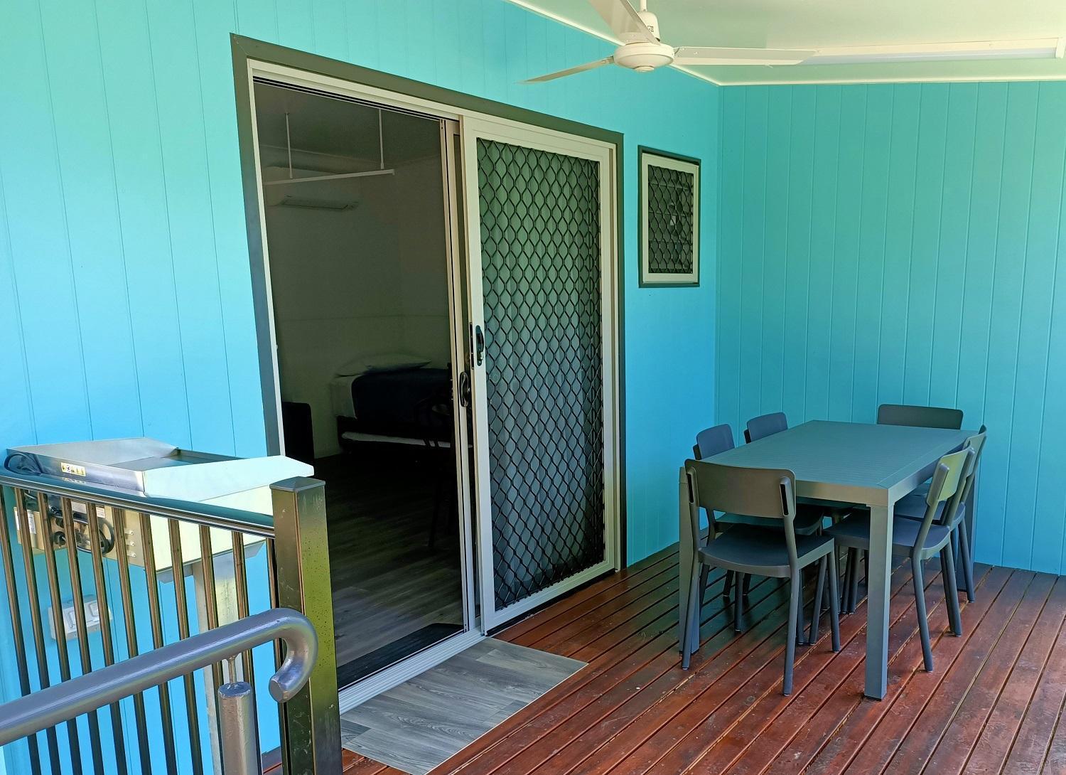 Lake Tinaroo Holiday Park Exterior photo