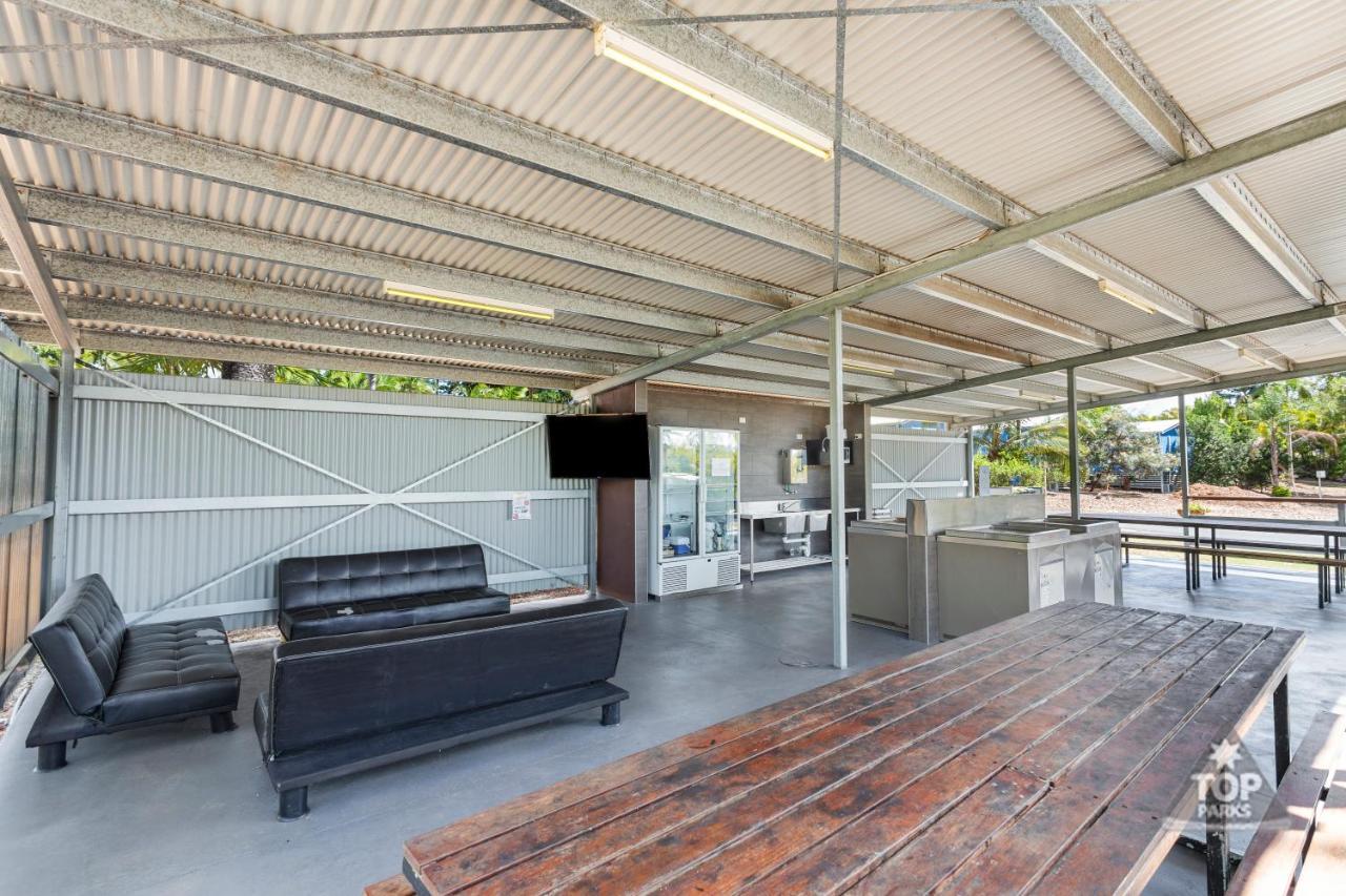 Lake Tinaroo Holiday Park Exterior photo